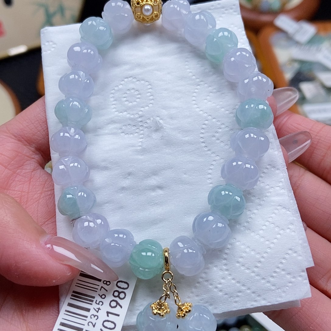 未镶嵌挂件翡翠闪