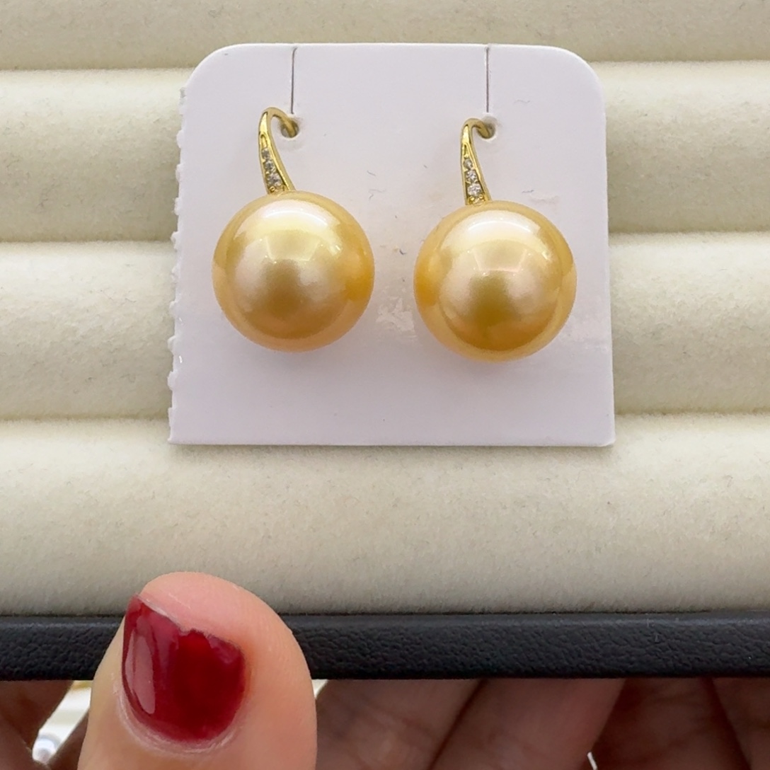 海水珍珠银S925镶嵌耳饰