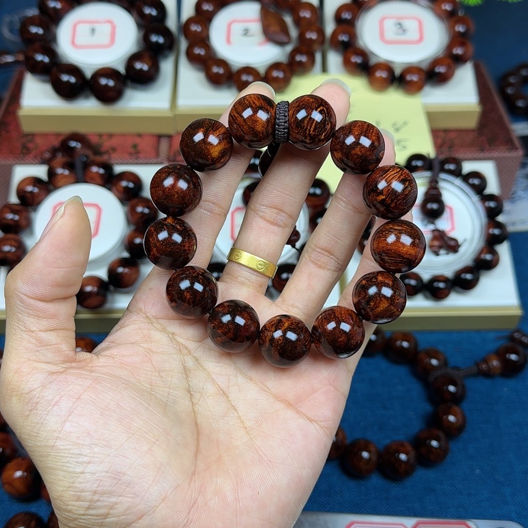 欣***哥花梨木类黄花梨1.8