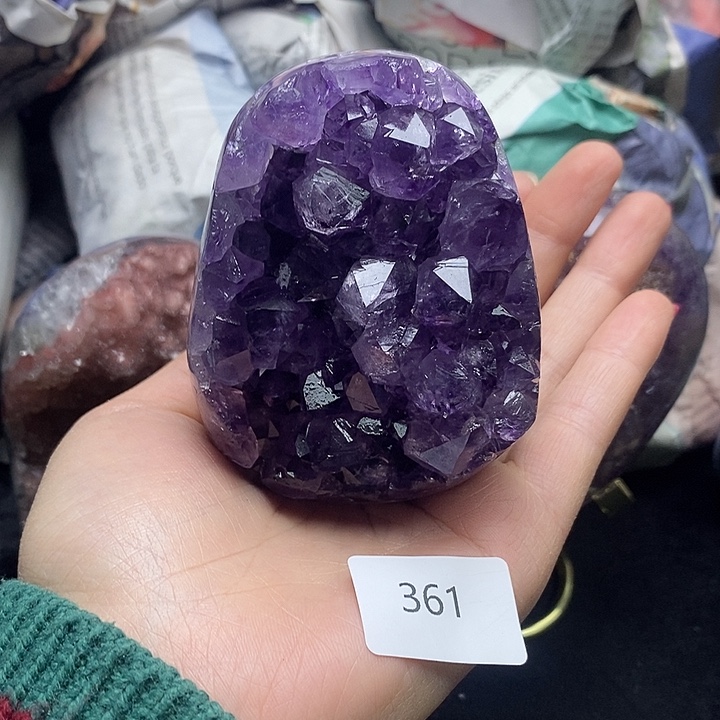 未镶嵌大型摆件（非配饰）发晶