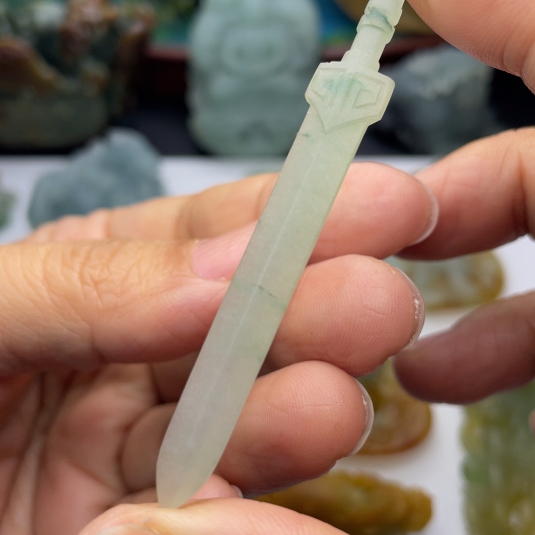 定制翡翠未镶嵌定制