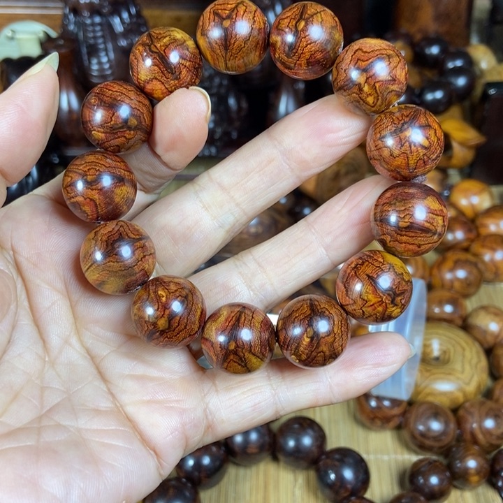 黄花梨/降香黄檀人****何海南❌纹路尺寸1.8