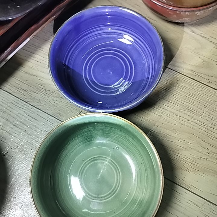 盘瓷片陶瓷杯盘壶碗都有