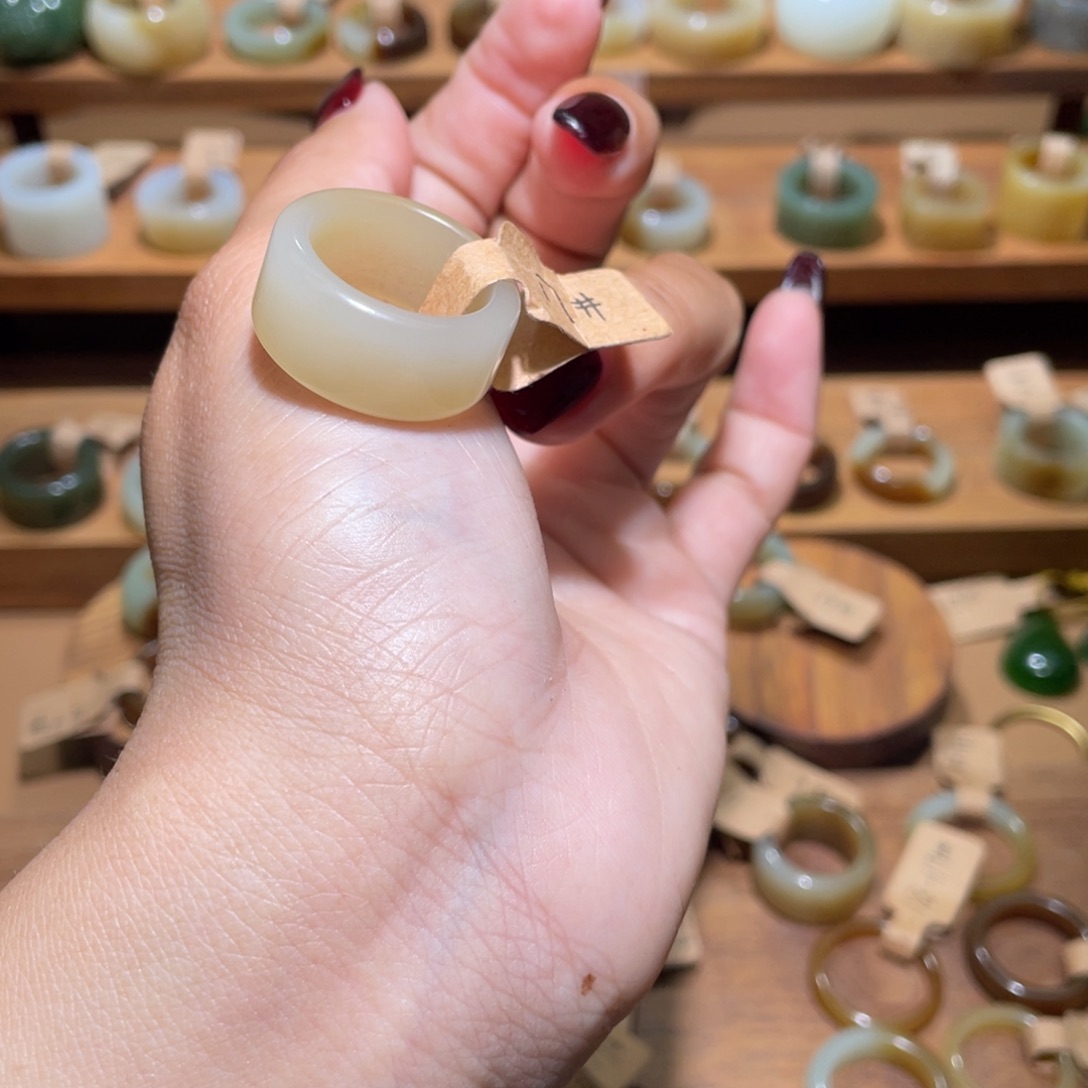 和田玉戒指未镶嵌18.0