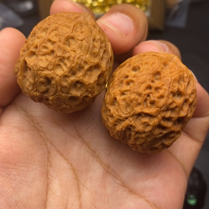 文玩核桃把件39尺玄武元宝