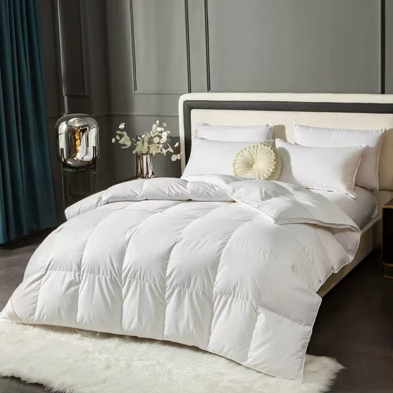 1.6m专柜高端孤品羽绒被 全棉 加厚 酒店同款静音轻盈