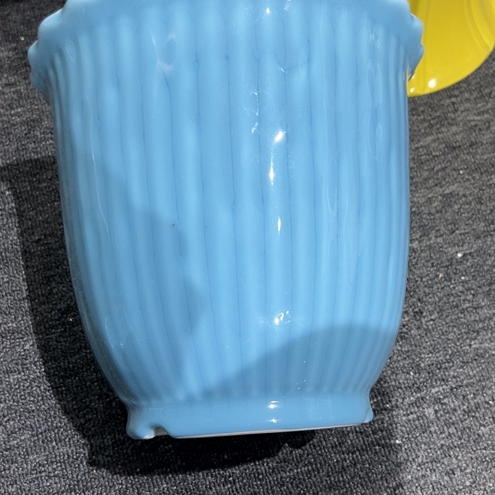 凡***尘色诱陶瓷花盆微瑕