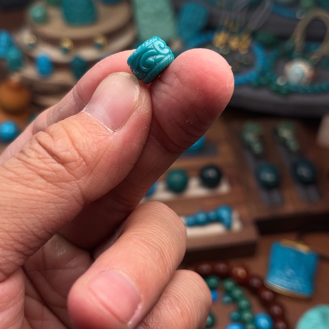 绿松石未镶嵌手串