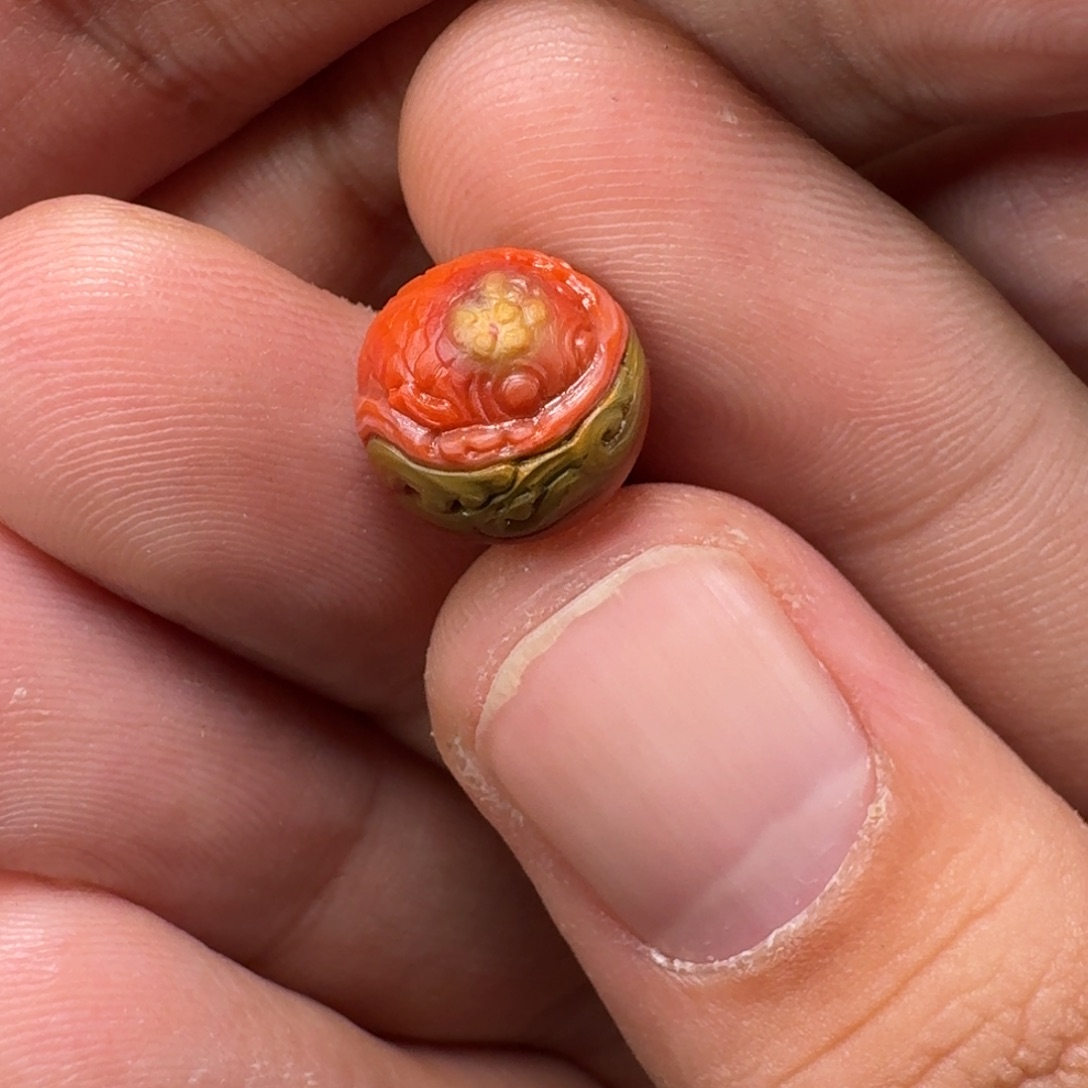 南红玛瑙包浆雕刻金鱼11.3mm未镶嵌