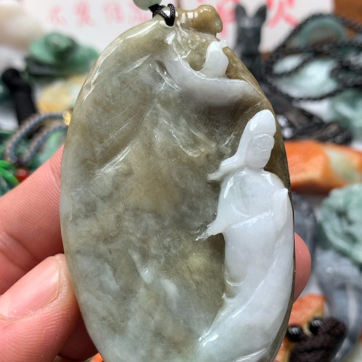 翡翠颈饰未镶嵌保真天然A货翡翠