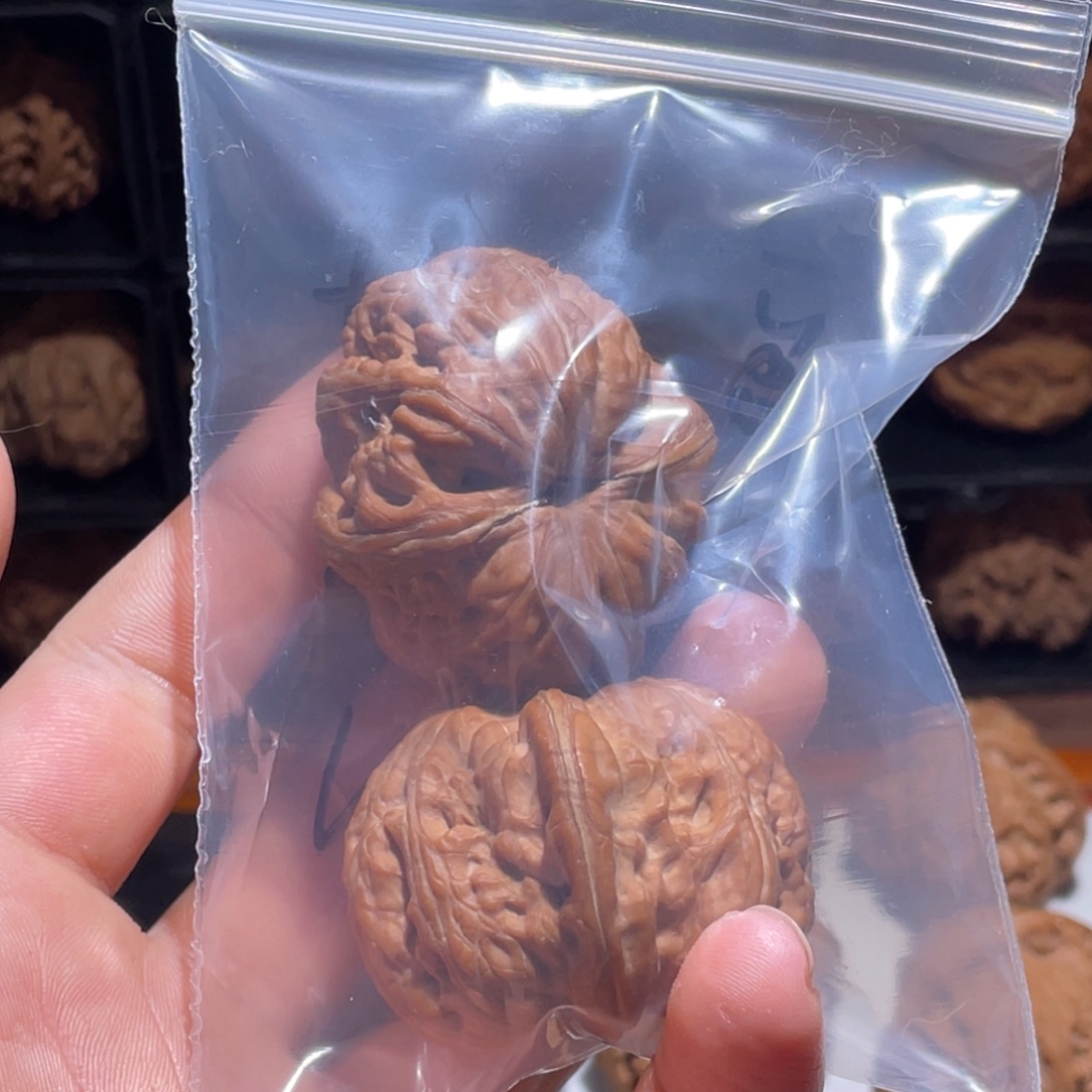 南***石文玩核桃吊坠44全品元宝