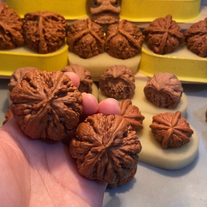 这***坑吊坠文玩核桃jjjnn