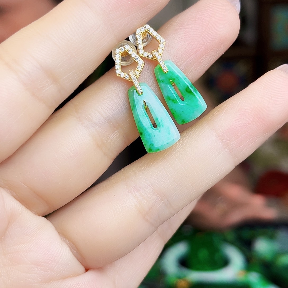 翡翠银S925镶嵌颈饰多样性