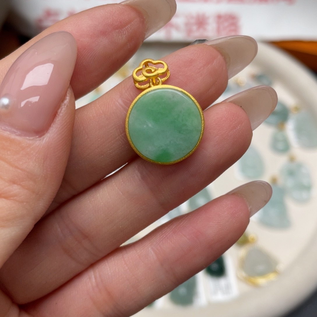 翡翠银S925镶嵌颈饰