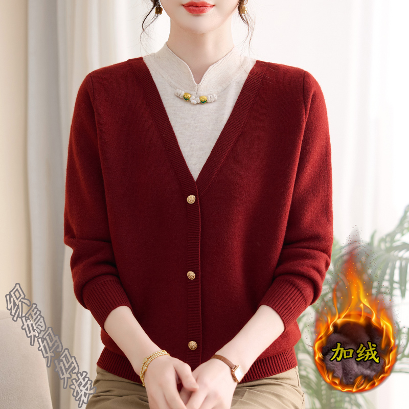 新中式妈妈秋冬装针织假两件毛衣2025新款中老年女装加绒加厚上衣