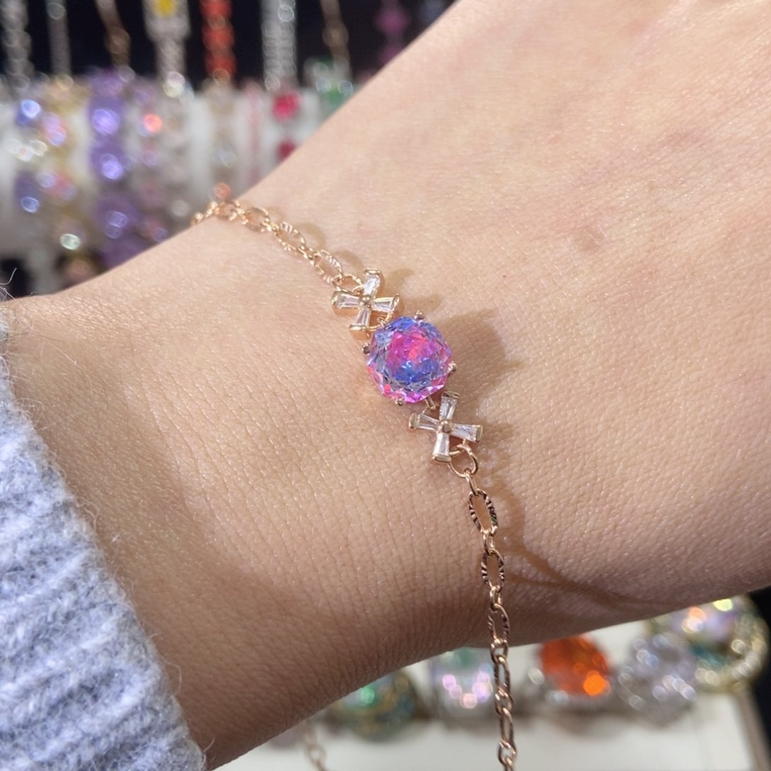 66锆石（处理）手链