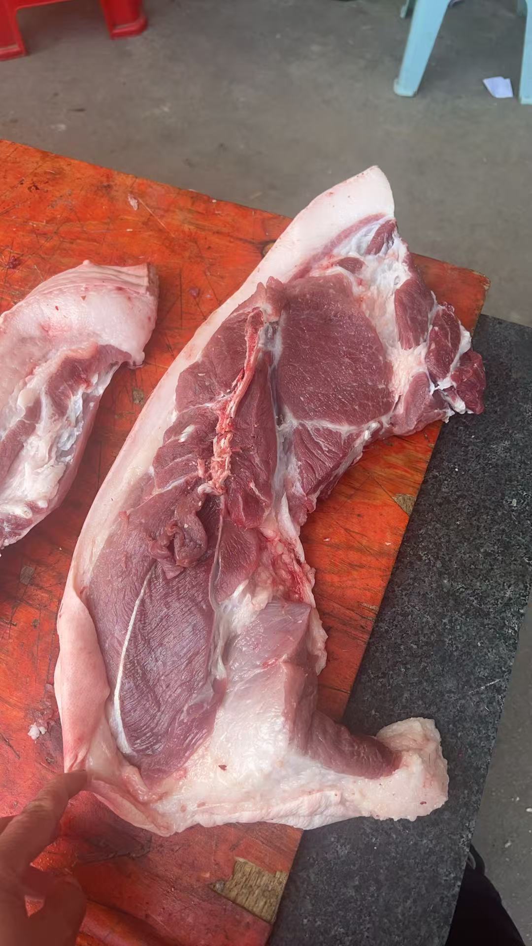 大别山金寨黑毛猪黑毛猪肉生猪肉瘦肉猪蹄新鲜黑猪肉黑毛土猪肉