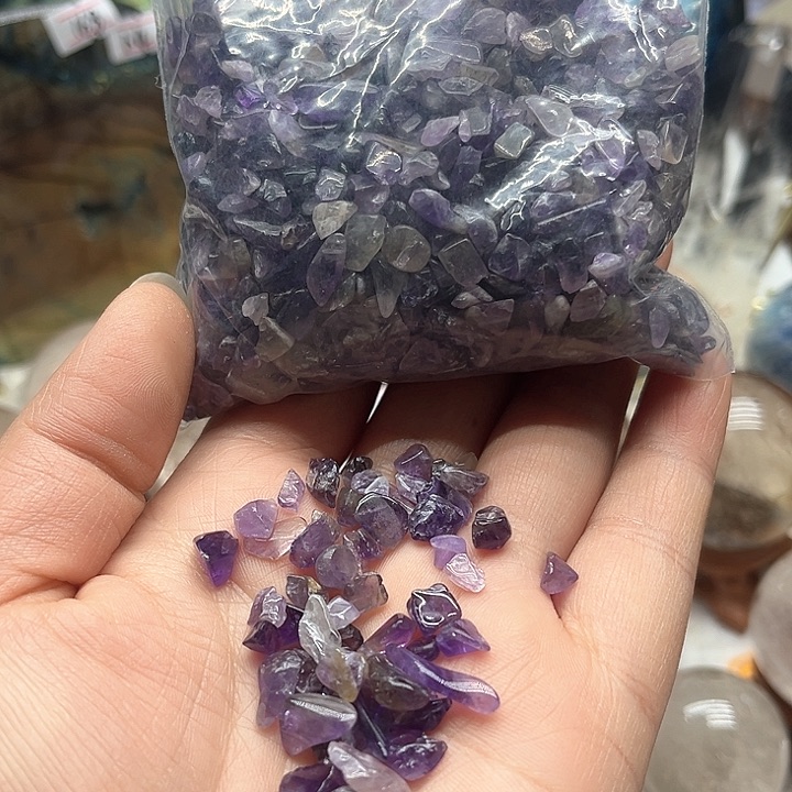 紫晶200克水晶碎石未镶嵌