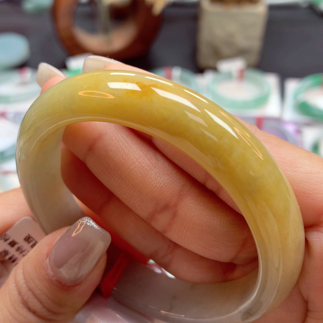 翡翠手镯未镶嵌56正5号88