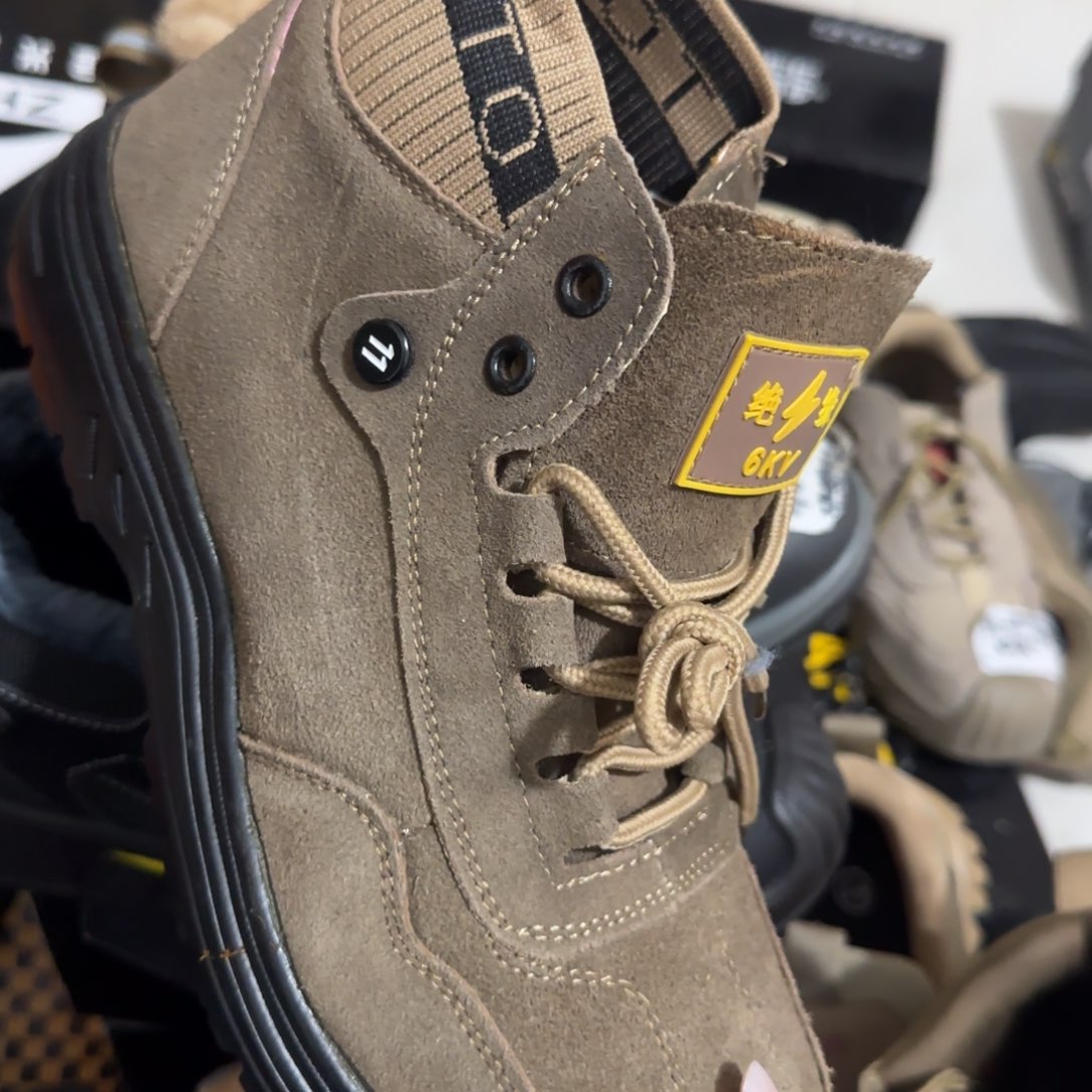 43码翻毛牛皮橡胶底福利（鞋垫