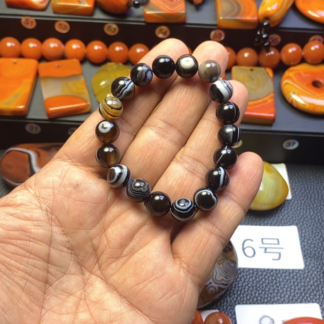 玛瑙/玉髓珠宝奇石未镶嵌就***人