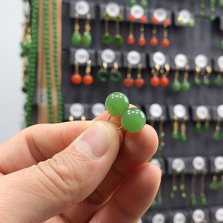 和田玉耳饰18K金镶嵌