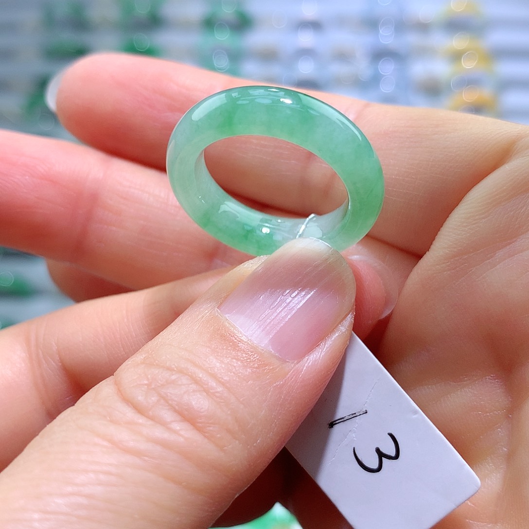 翡翠戒指未镶嵌13号