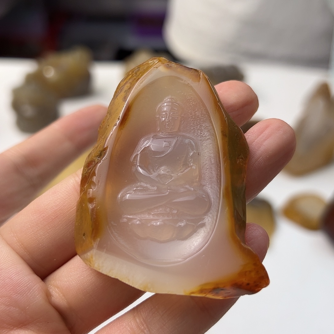 未镶嵌颈饰玛瑙/玉髓