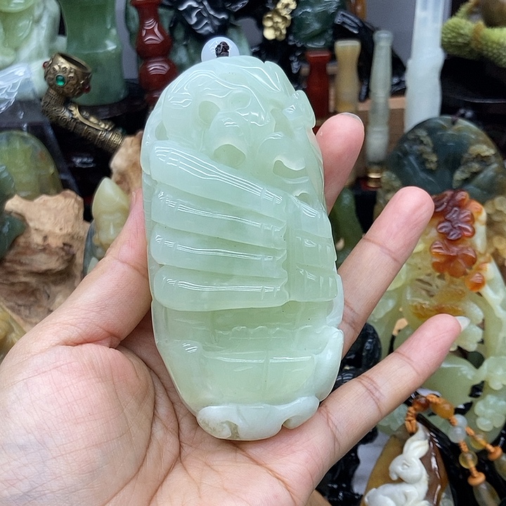 未镶嵌岫玉手把件