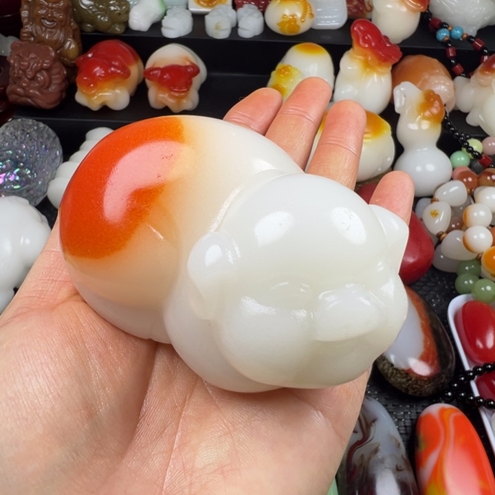 新疆戈壁五彩石金丝