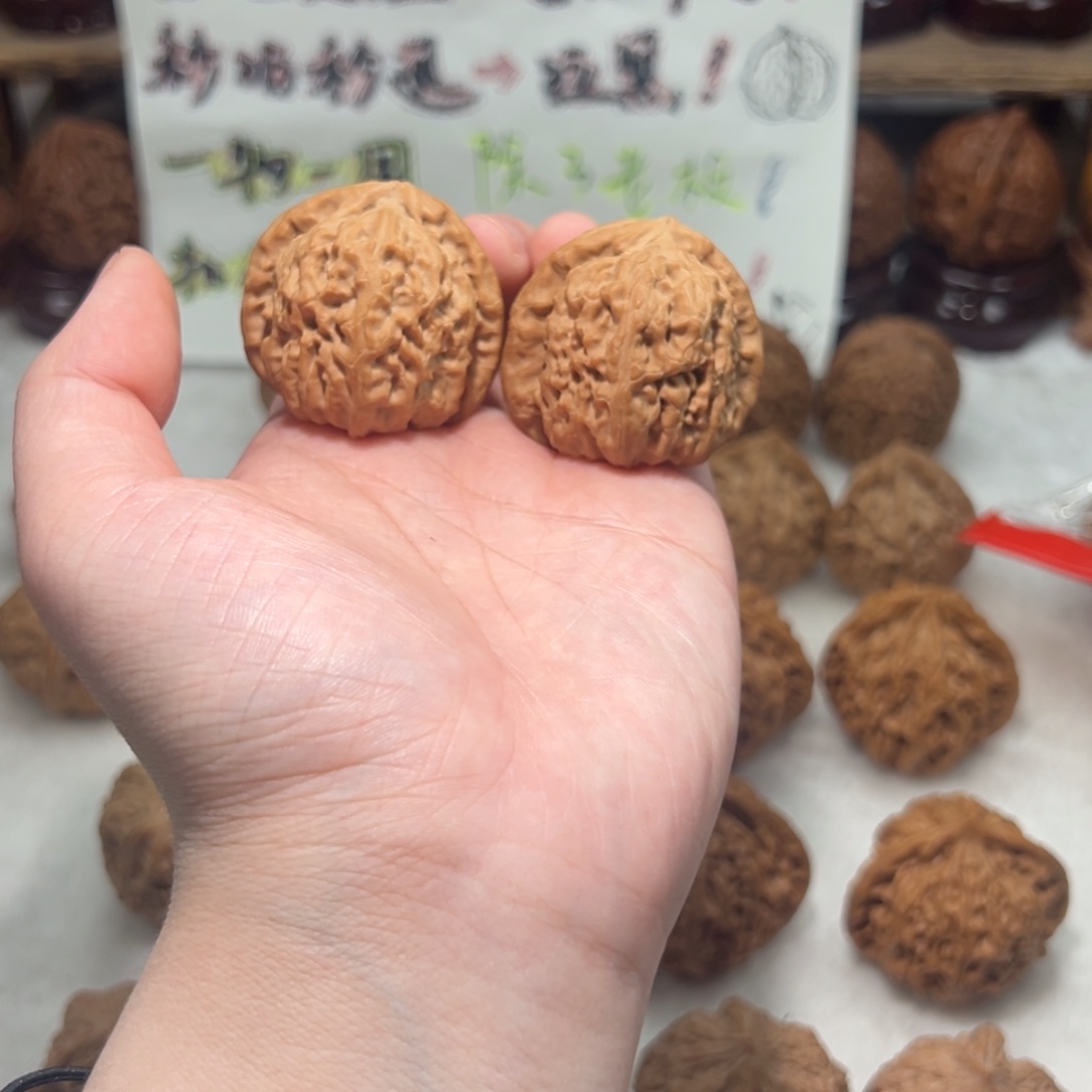 吊坠文玩核桃白狮子