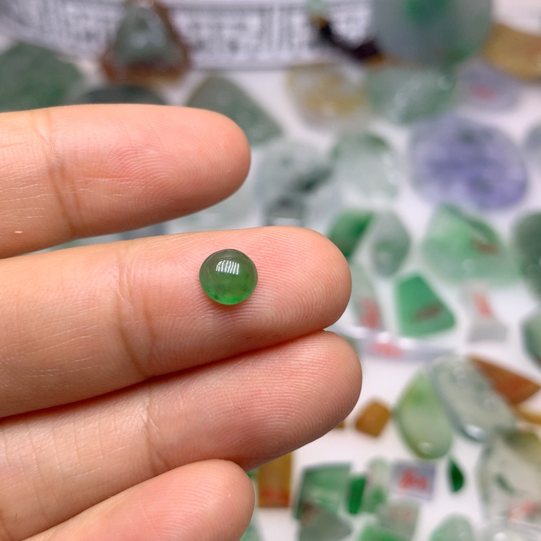 定制翡翠未镶嵌天然翡翠定制