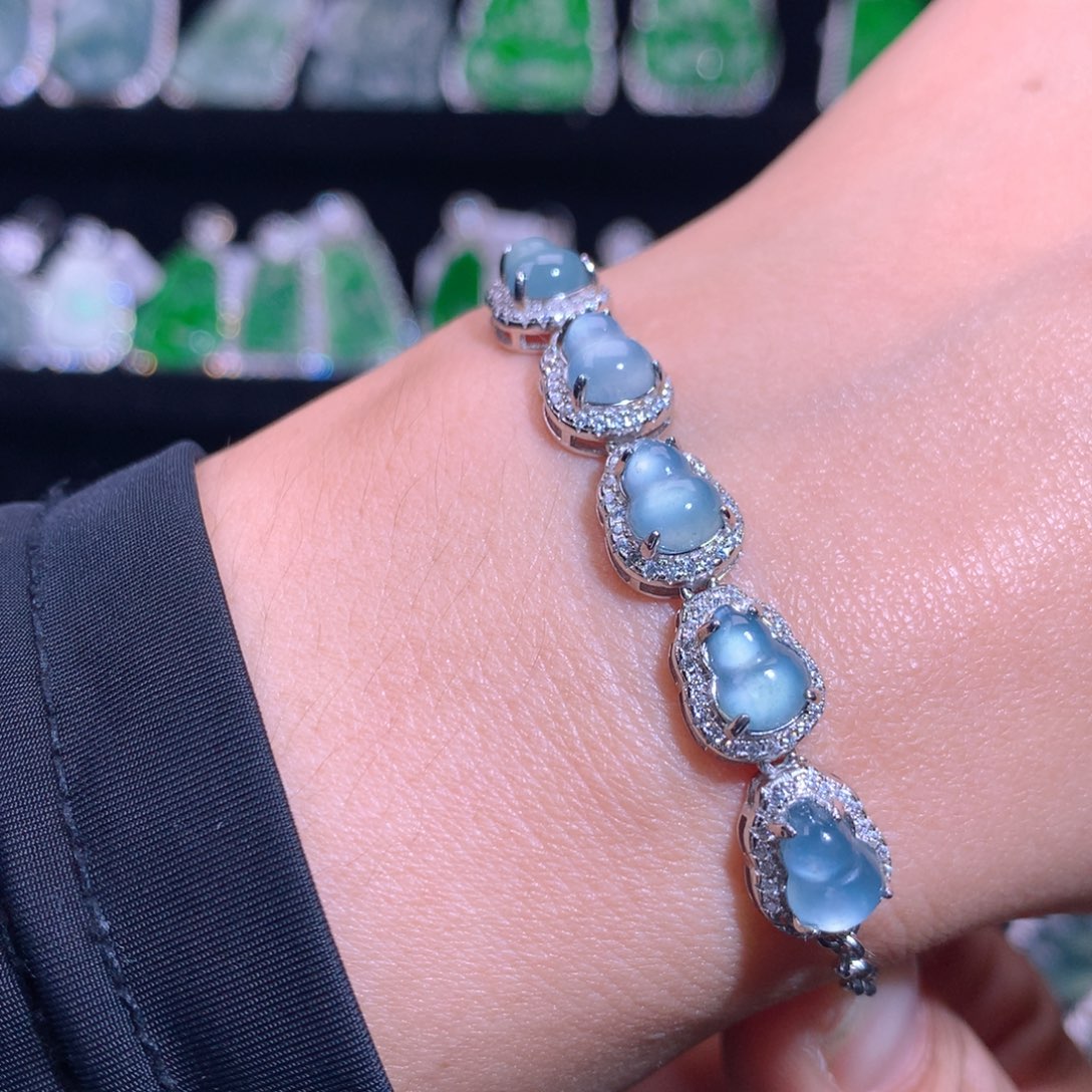 【闪购商品】颈饰银S925镶嵌翡翠天然翡翠