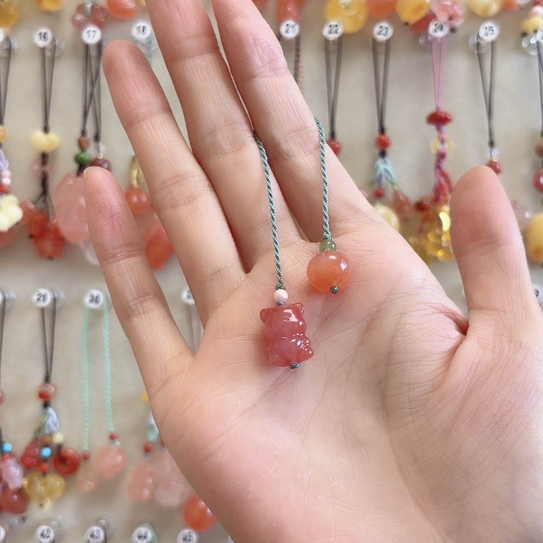 南红玛瑙未镶嵌吊坠(赠链)