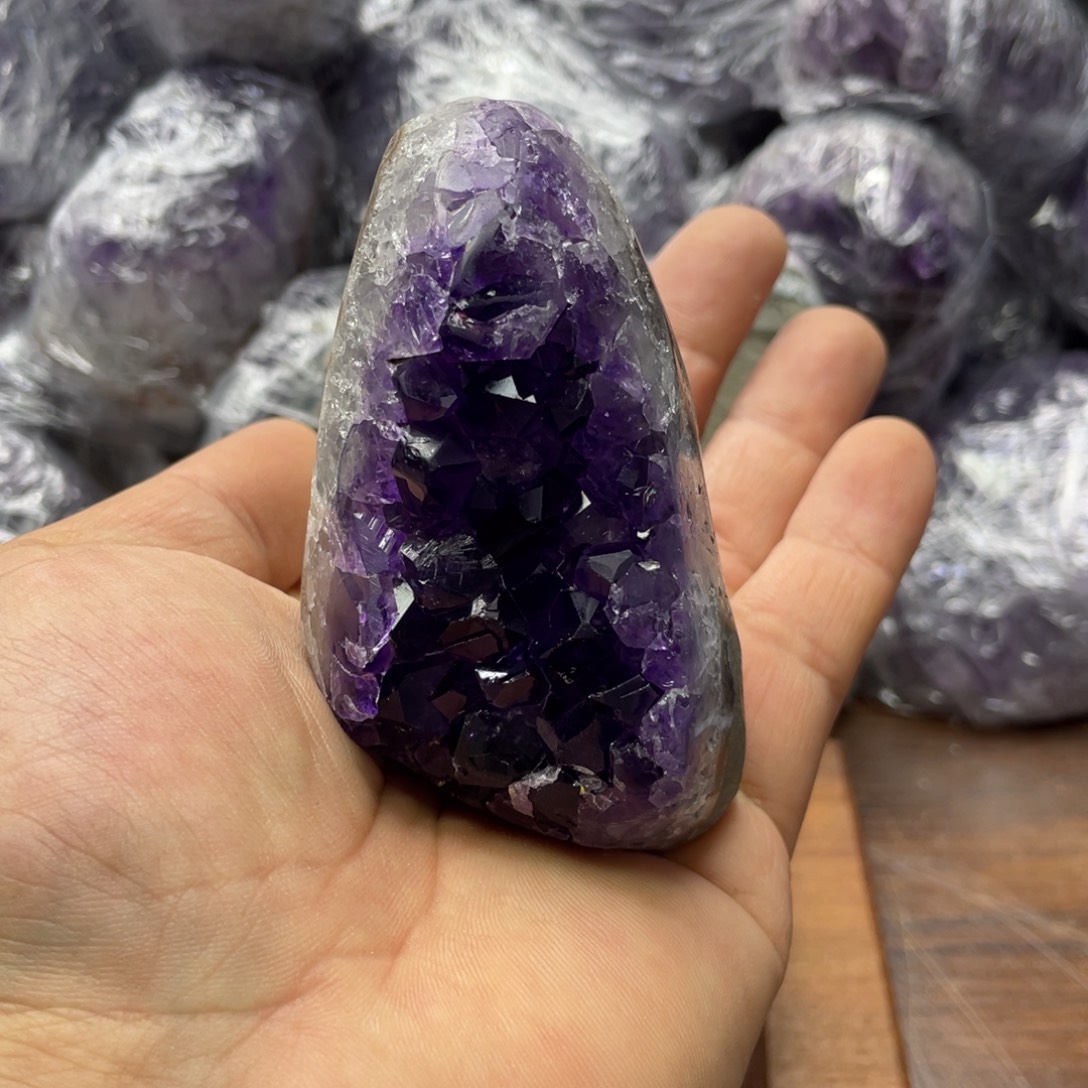 水晶大型摆件（非配饰）未镶嵌