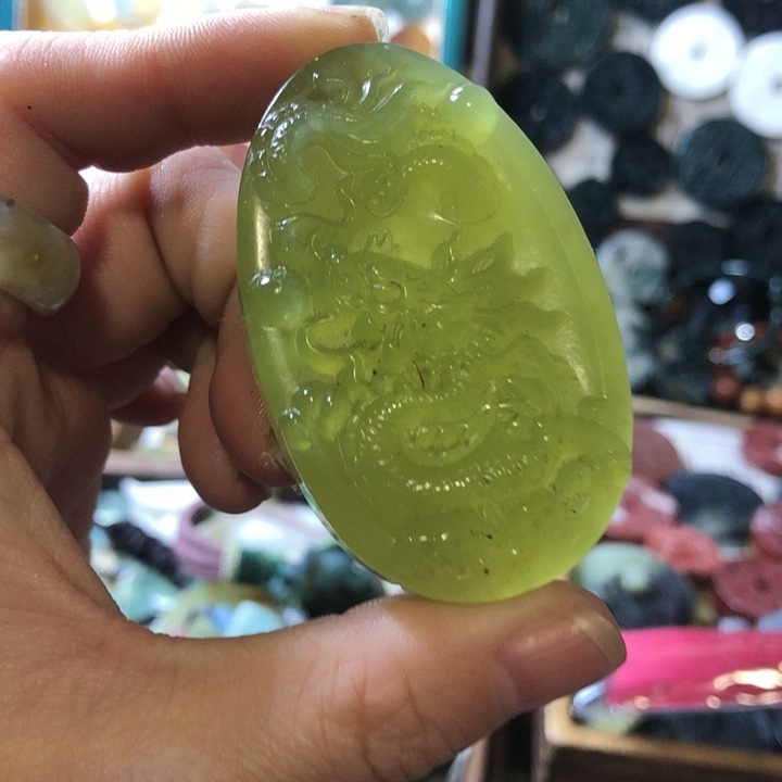 岫玉岫玉挂件未镶嵌