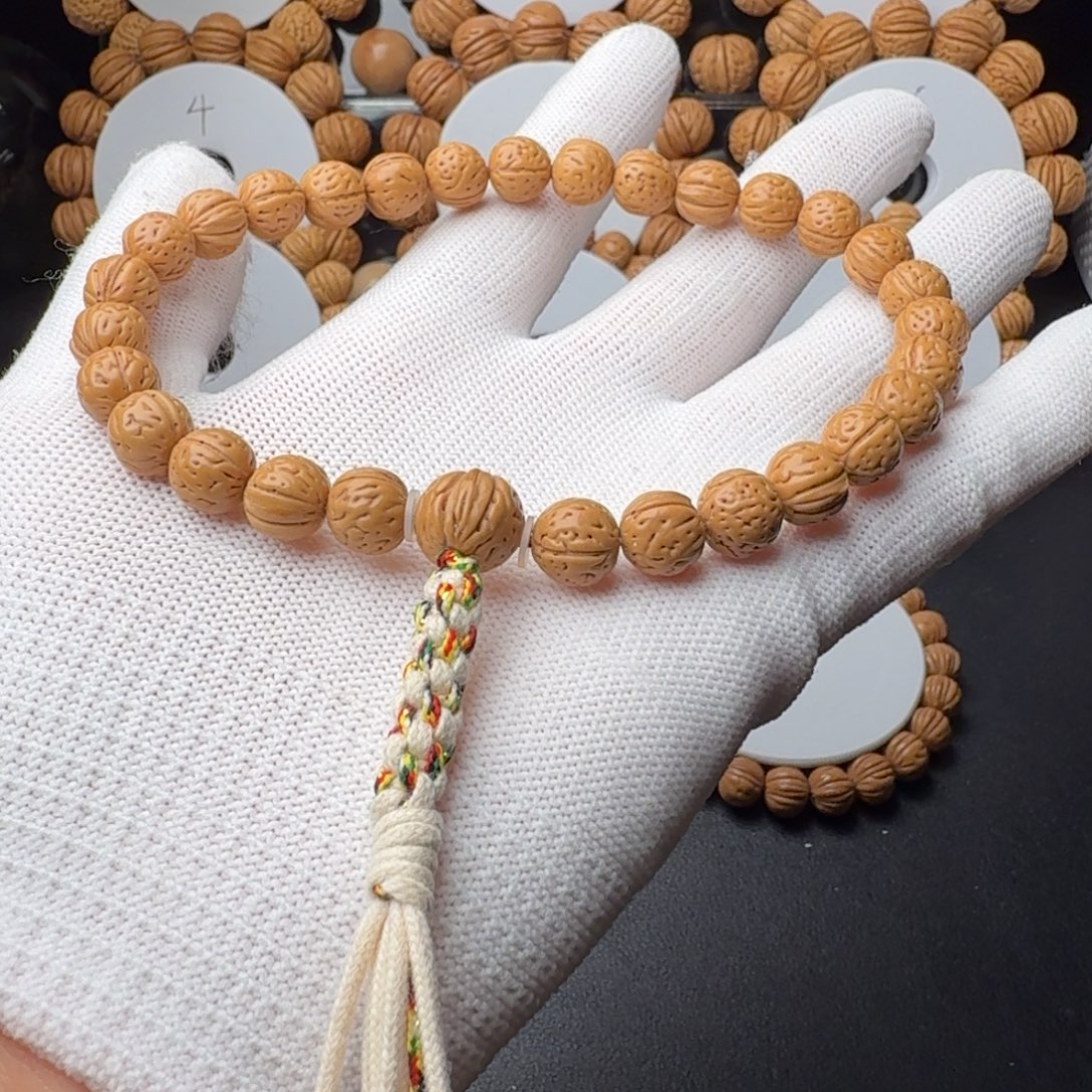 手串桃核野生小金豆