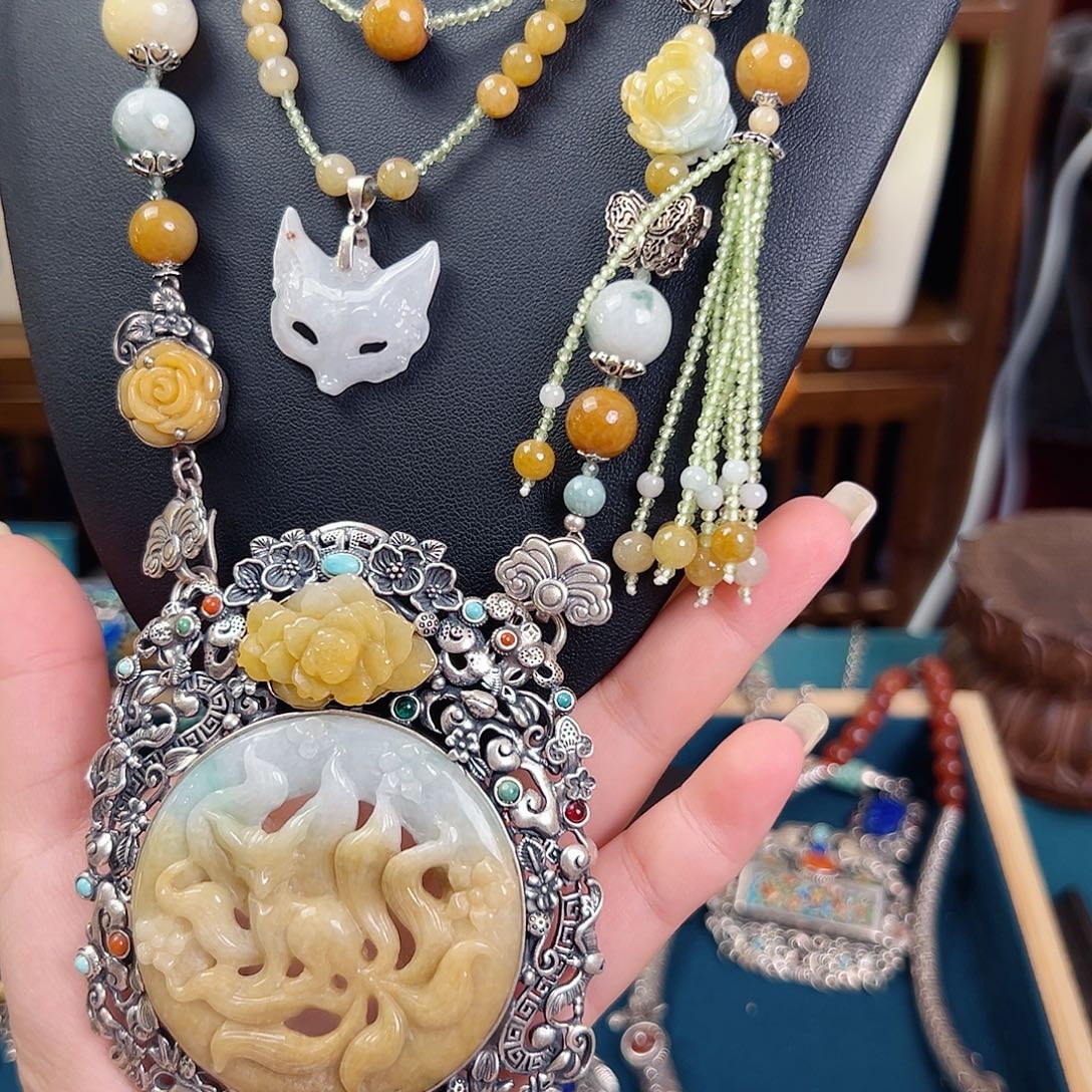 翡翠银S925镶嵌颈饰国风