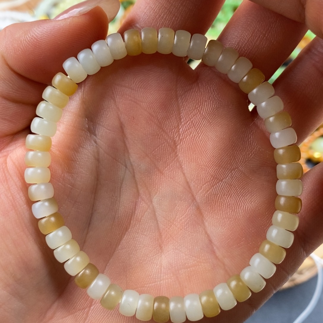 和田玉未镶嵌手串且末糖白手串6mm