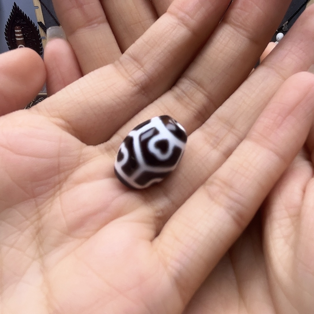 玛瑙/玉髓颈饰合金