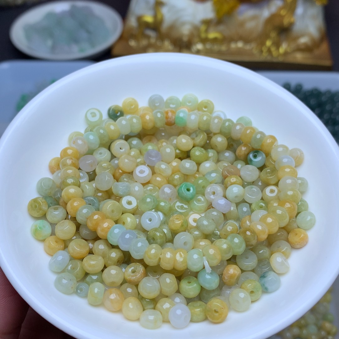 【闪购商品】翡翠手链未镶嵌卡3乘6冰黄算盘100个
