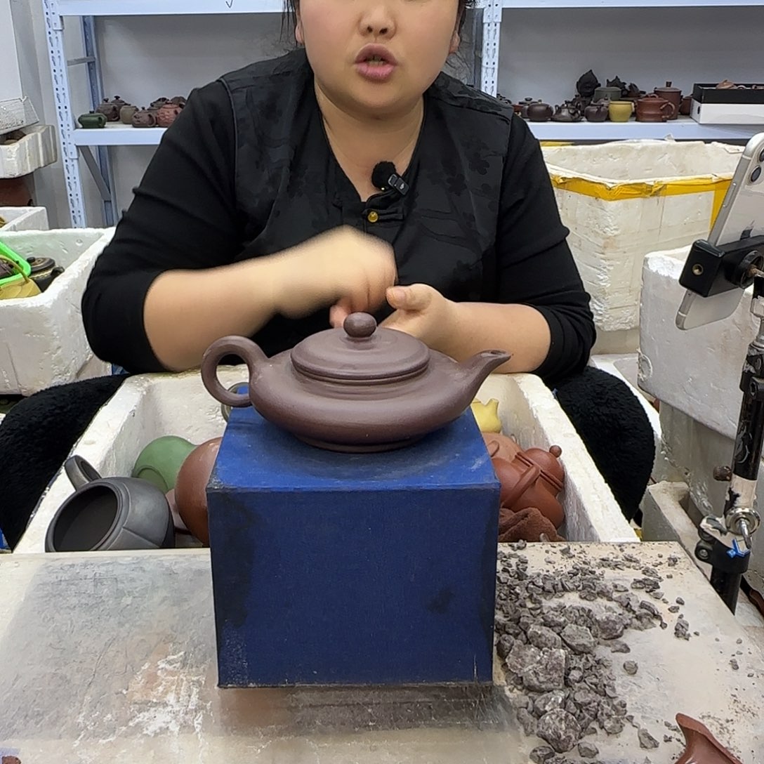 茶壶紫砂宜兴紫砂壶瑕疵处理