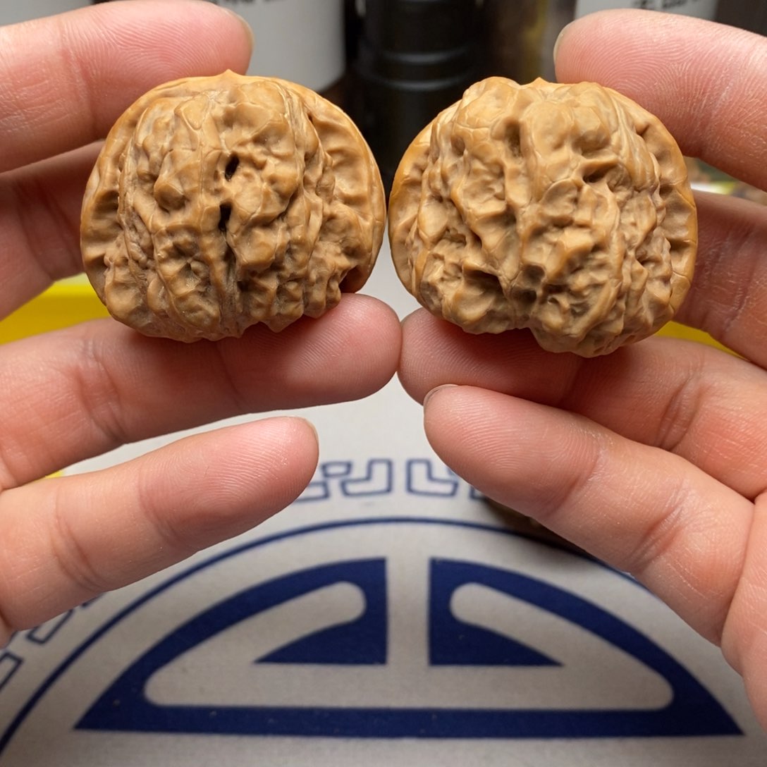 核桃把件四二天残脚