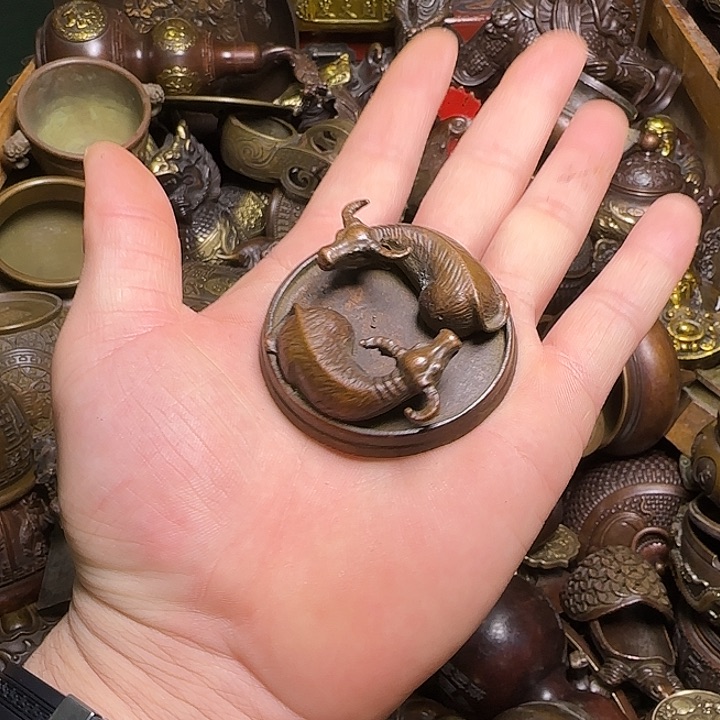 铜材质文玩摆件装饰