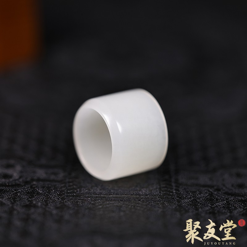 聚友堂王伟玉雕16.3内径12号新疆和田玉籽料白玉扳指女士戒指702