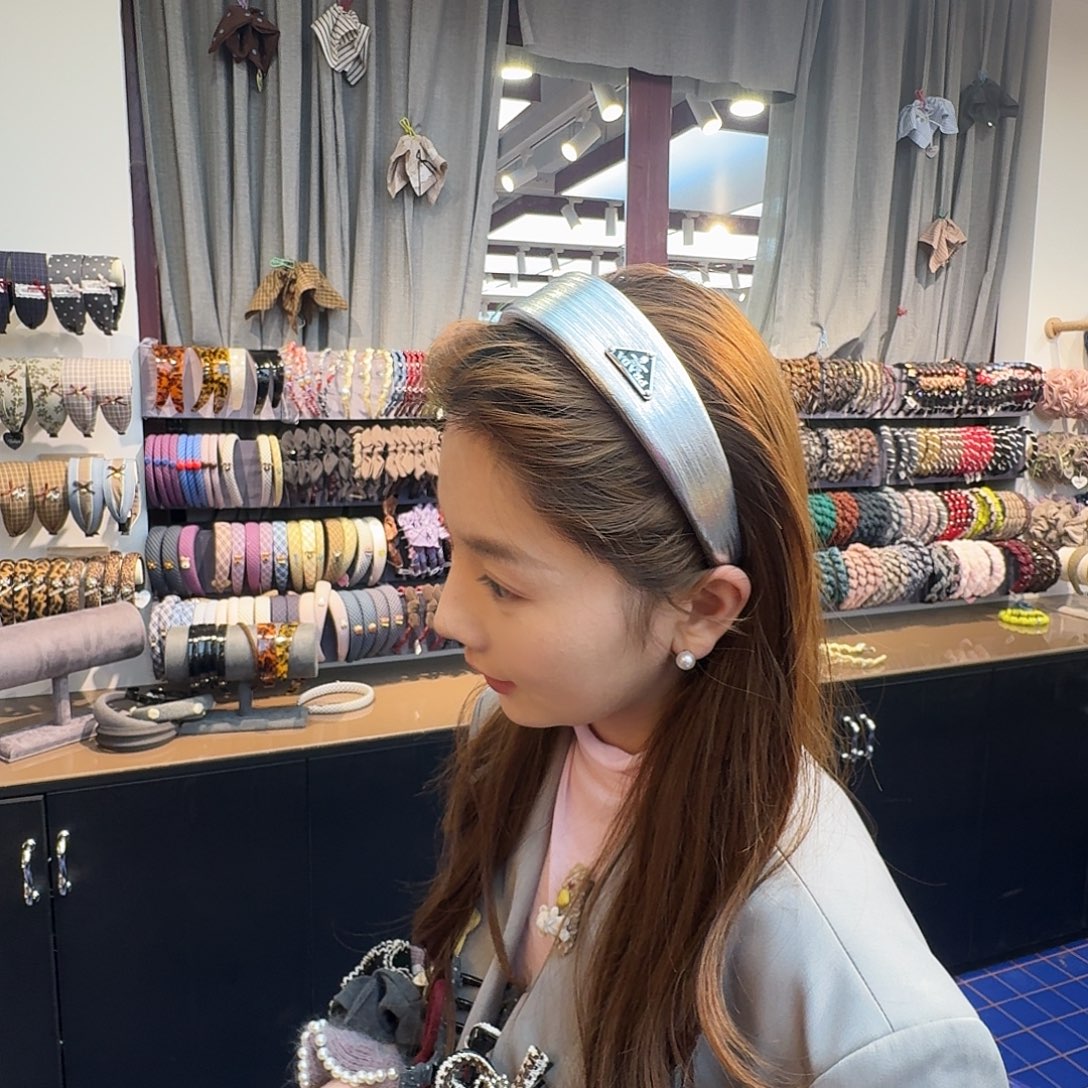 布艺非金属银色发箍