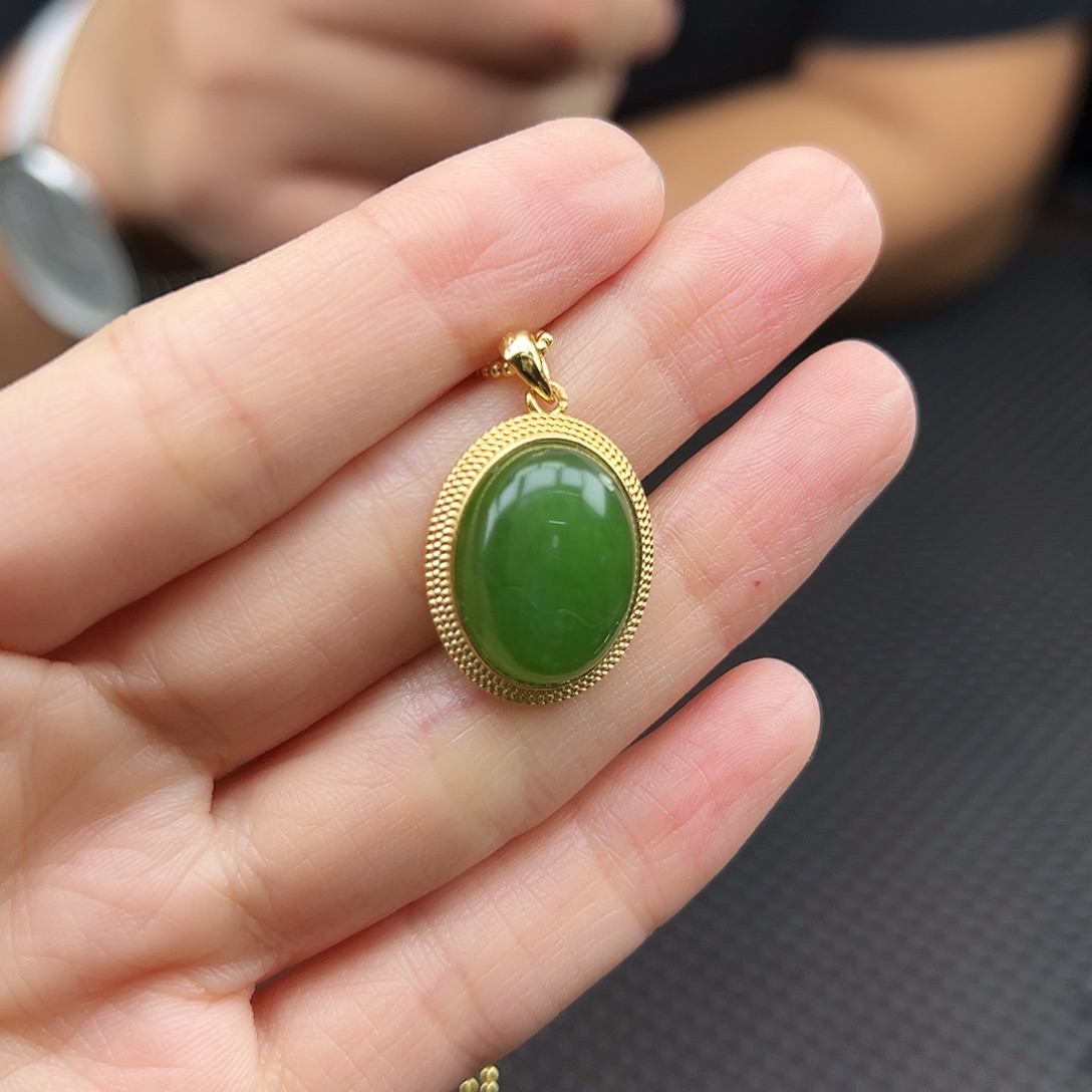 和田玉银S925镶嵌吊坠(赠链)
