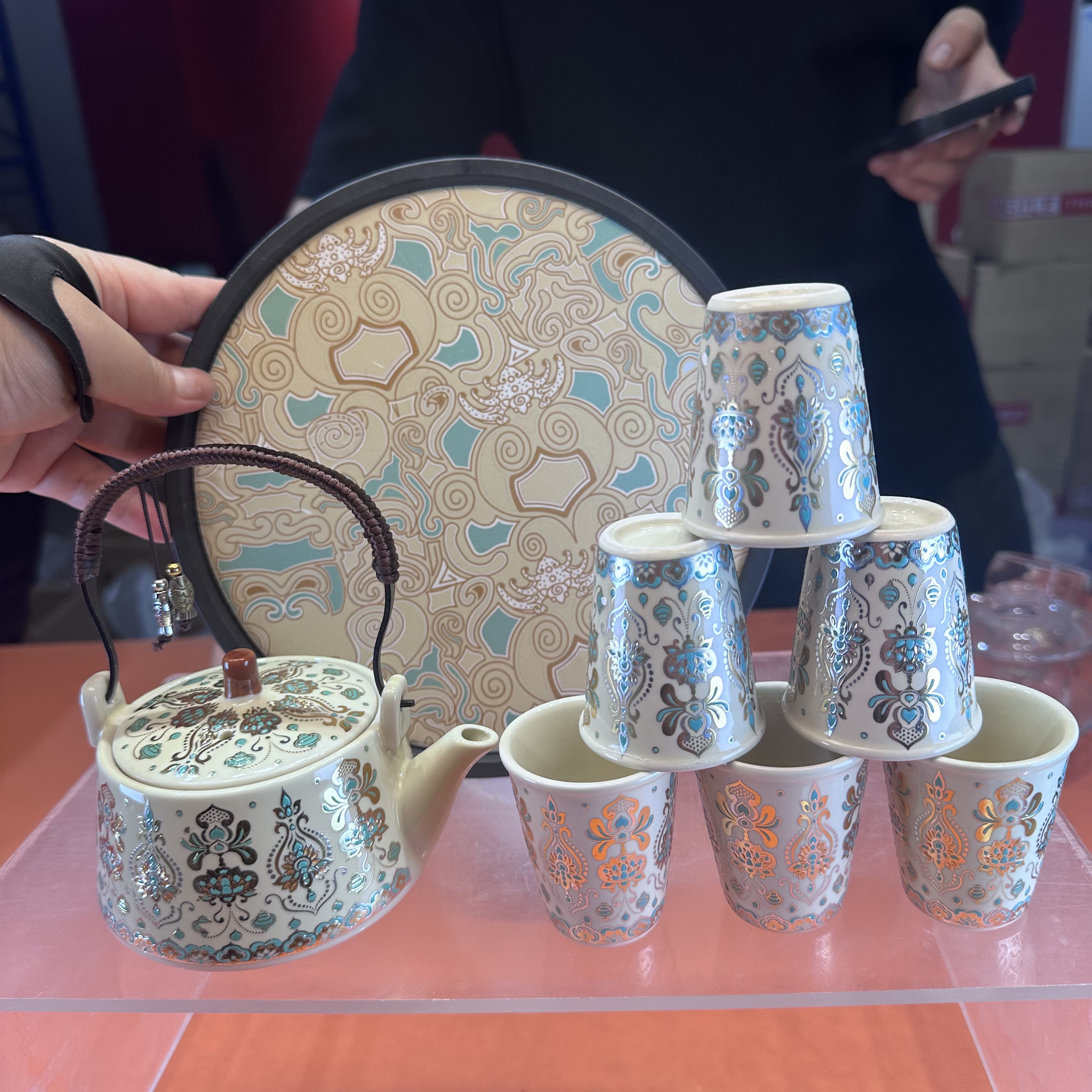 秋香茶具 敦煌凤翎金银措提梁壶一壶六杯+盘（无礼盒）小套装-3194