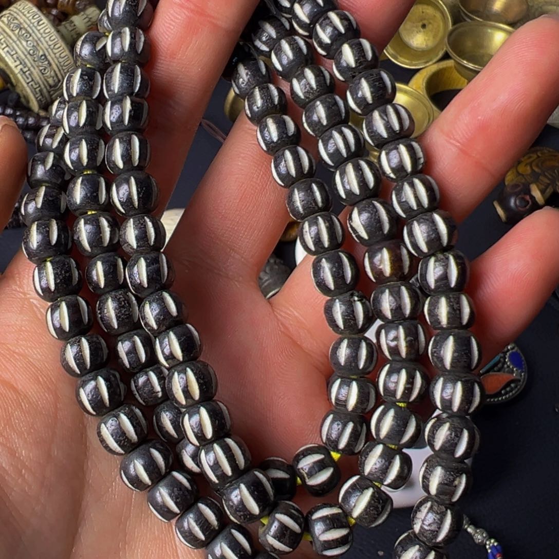 大果紫檀（缅甸花梨）梓*&