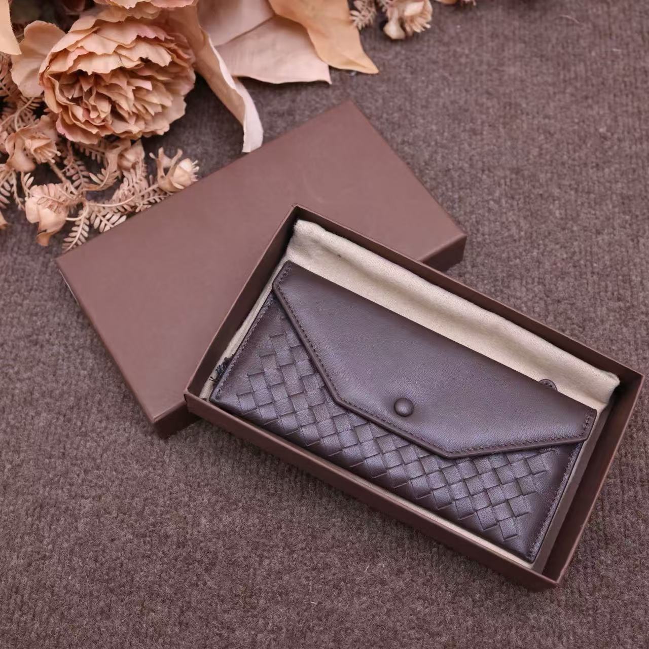 【晨老板】B 简约轻便时尚手拿包包69251231